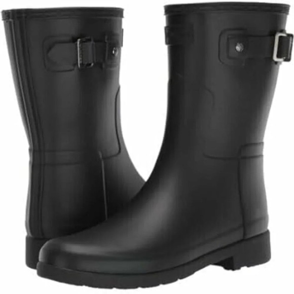 Hunter Shoes - HUNTER Original Refined Short Waterproof Rain Boot. Sz: 7